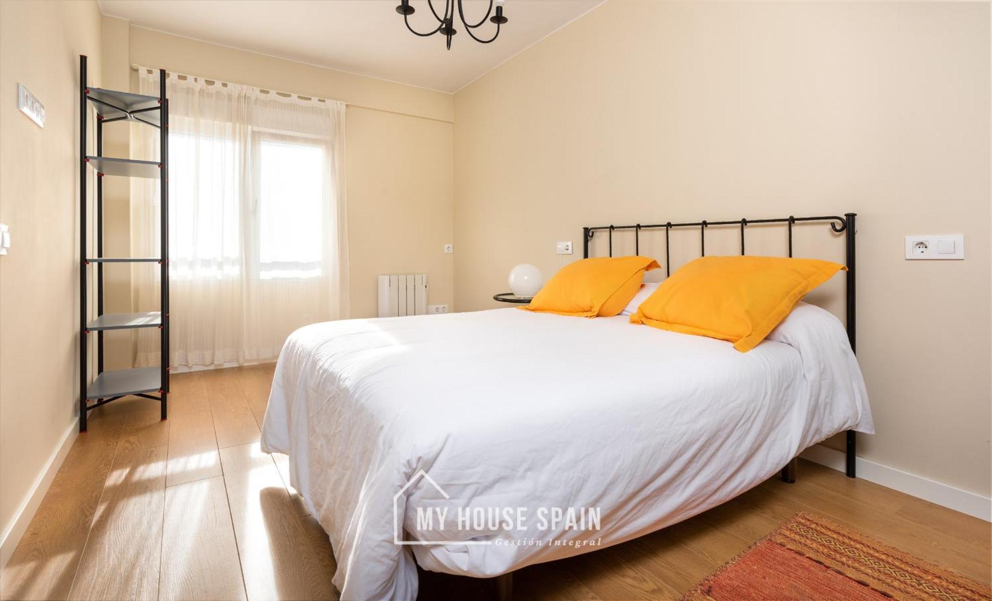 Myhousespain - Radiante Piso Junto A La Playa Gijón Esterno foto